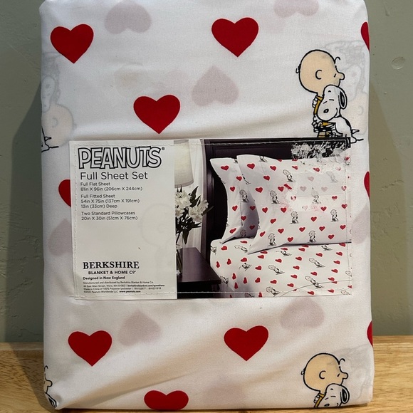 Berkshire PEANUTS Snoopy Hearts And Love 3 Piece Cozy Full Sheet Set - Picture 7 of 8
